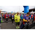 2018 Frauenlauf Start 5,2km Nordic Walking - 33.jpg